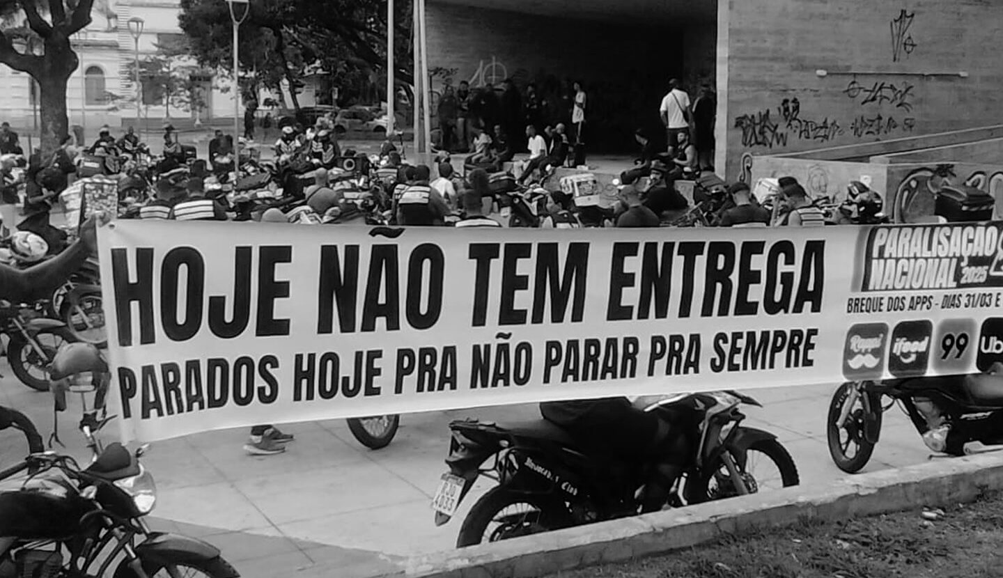Subordinação algorítmica e STF: por que reconhecer o vínculo em plataformas